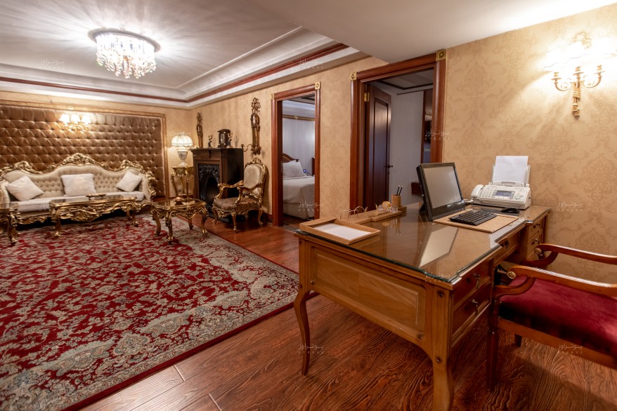 سوئیت دو خوابه پرزیدنت هتل قصر طلایی مشهد
